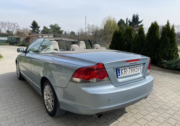 Volvo C70 cena 25600 przebieg: 227000, rok produkcji 2007 z Kraków małe 781